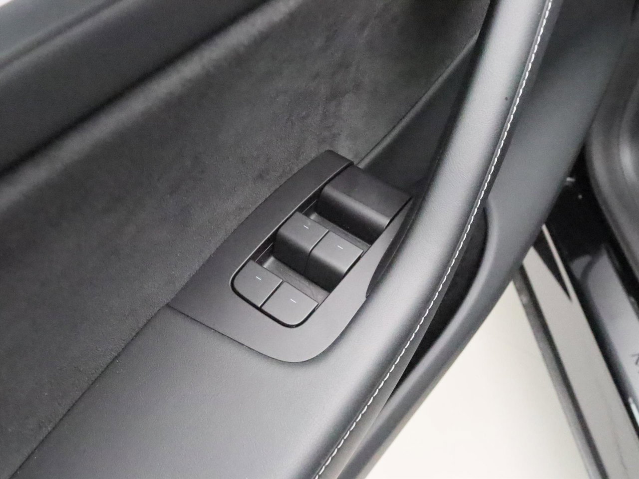 Tesla Model Y Long Range AWD 351pk 95.5% SoH [ TREKHAAK+AMD RYZEN+ENHANCED AUTOPILOT+19 INCH ] 20