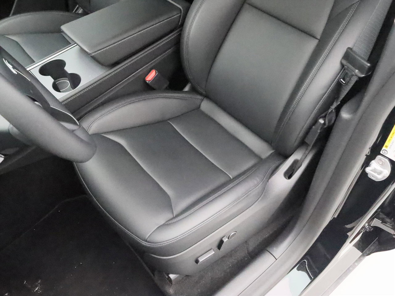 Tesla Model Y Long Range AWD 351pk 95.5% SoH [ TREKHAAK+AMD RYZEN+ENHANCED AUTOPILOT+19 INCH ] 18