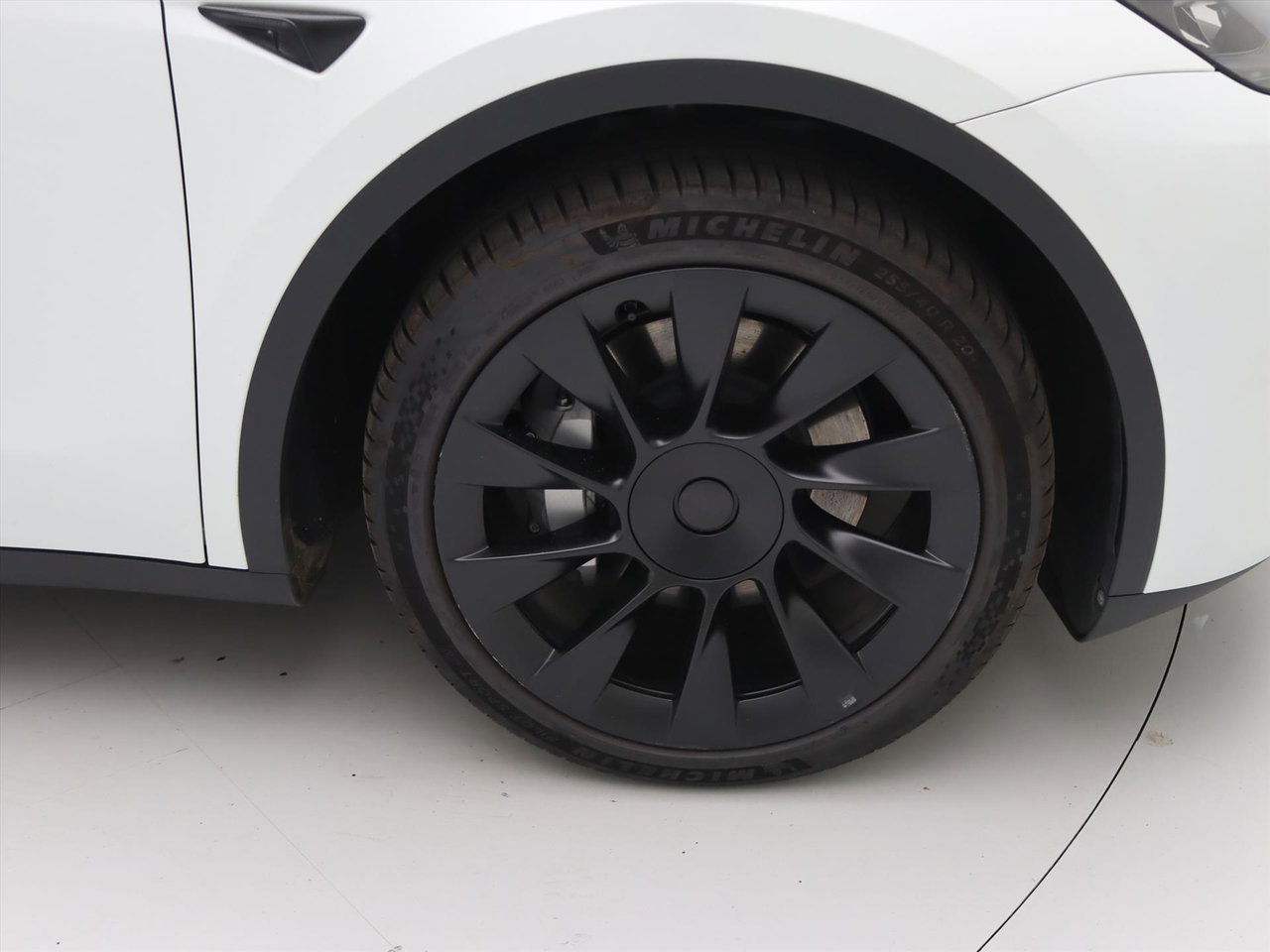 Tesla Model Y Long Range AWD 75kWh 351pk 99.1% SoH [ AMD RYZEN+AUTOPILOT+20 INCH+PREMIUM AUDIO ] 10