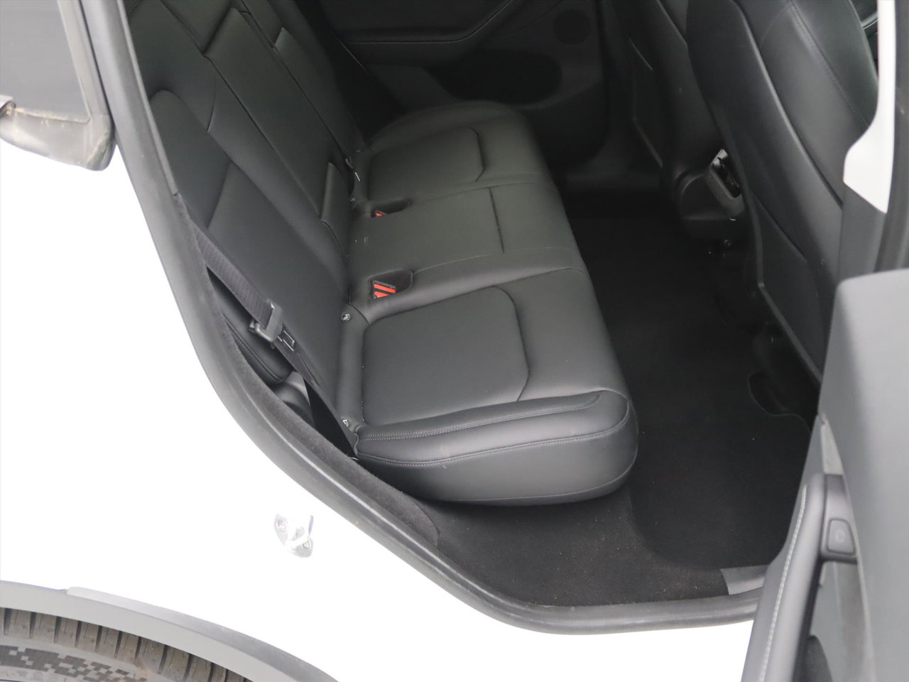 Tesla Model Y Long Range AWD 75kWh 351pk 99.1% SoH [ AMD RYZEN+AUTOPILOT+20 INCH+PREMIUM AUDIO ] 14