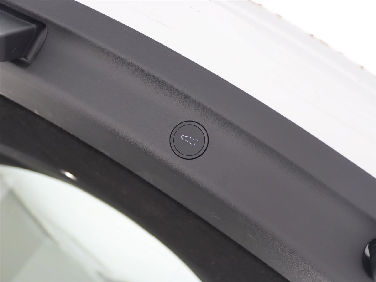 Tesla Model Y Long Range AWD 75kWh 351pk 99.1% SoH [ AMD RYZEN+AUTOPILOT+20 INCH+PREMIUM AUDIO ] 24