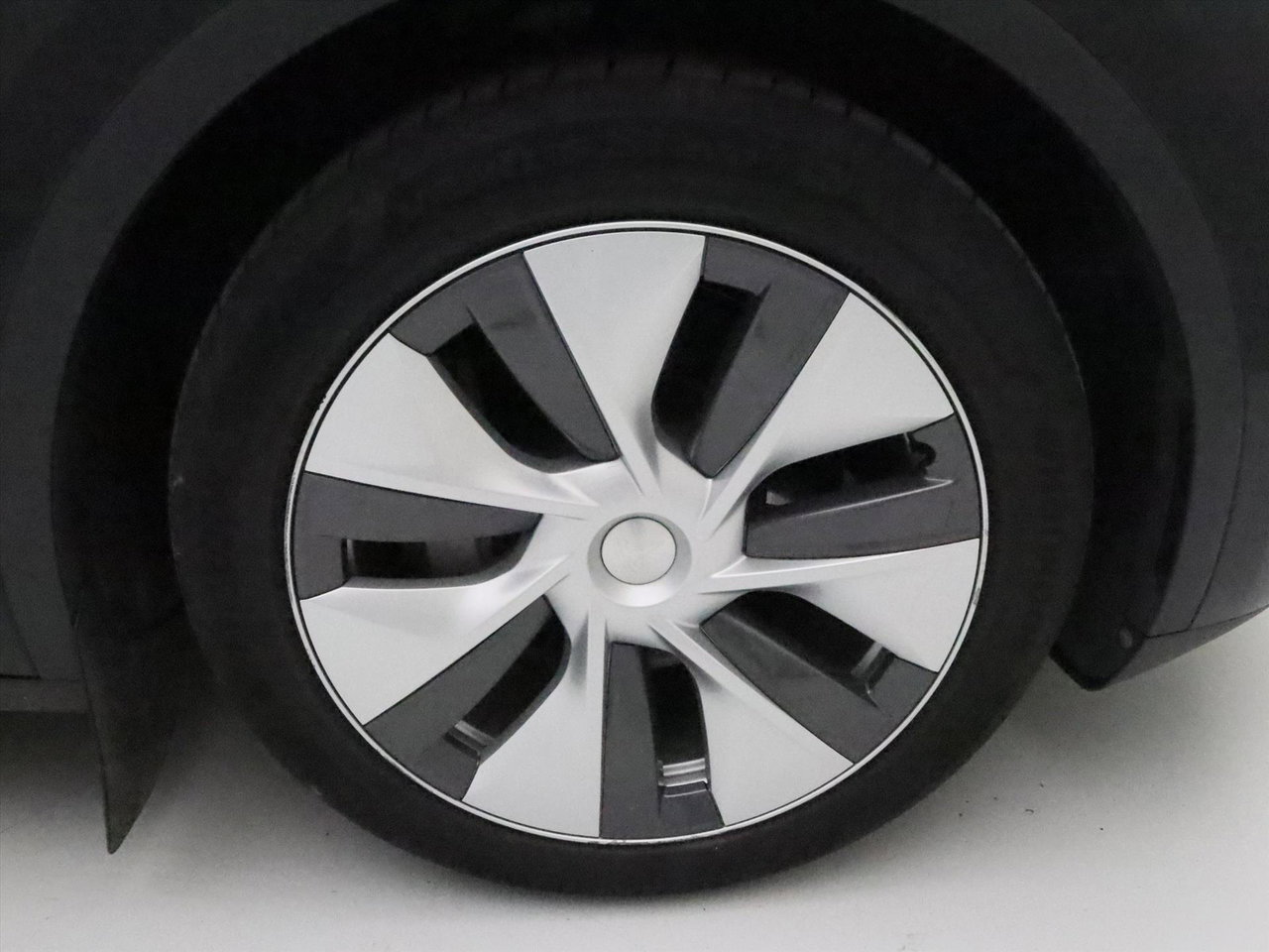Tesla Model Y Long Range AWD 75kWh 351pk 93.4% SoH [ AMD RYZEN+AUTOPILOT+19 INCH+PREMIUM AUDIO ] 15