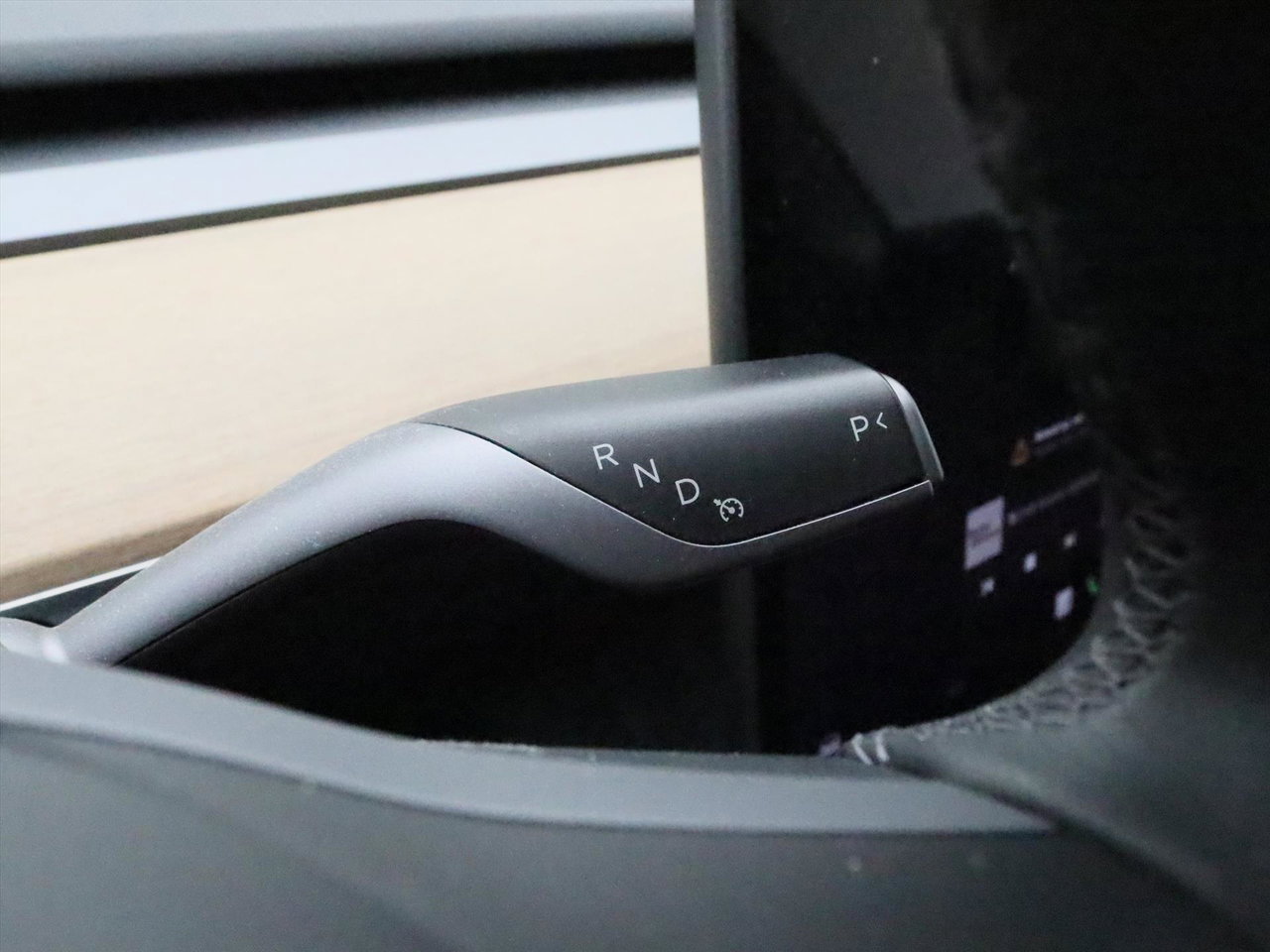 Tesla Model Y Long Range AWD 75kWh 351pk 93.4% SoH [ AMD RYZEN+AUTOPILOT+19 INCH+PREMIUM AUDIO ] 26
