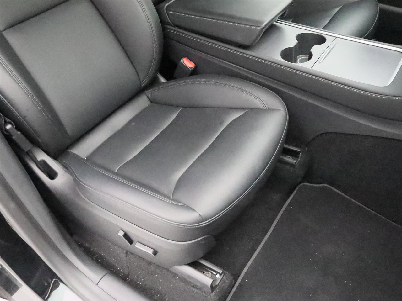 Tesla Model Y Long Range AWD 75kWh 351pk 93.4% SoH [ AMD RYZEN+AUTOPILOT+19 INCH+PREMIUM AUDIO ] 13