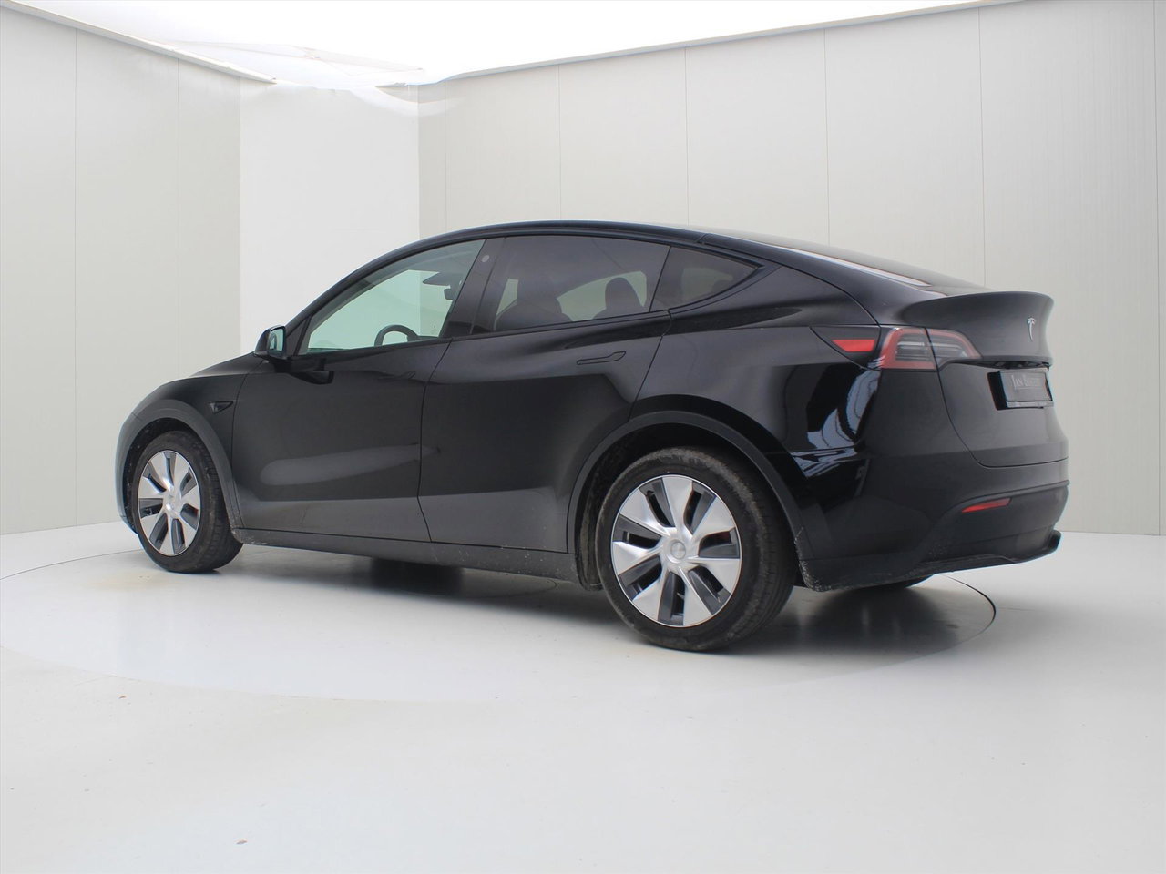 Tesla Model Y Long Range AWD 75kWh 351pk 94.7% SoH [ COCKPIT+AMD RYZEN+AUTOPILOT+19 INCH+PREMIUM AUDIO ] 5