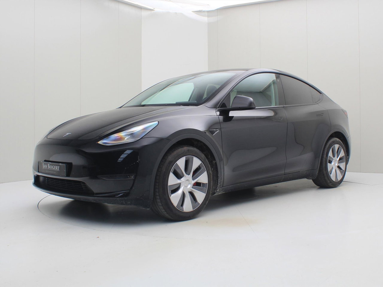Tesla Model Y Long Range AWD 75kWh 351pk 94.7% SoH [ COCKPIT+AMD RYZEN+AUTOPILOT+19 INCH+PREMIUM AUDIO ] 3