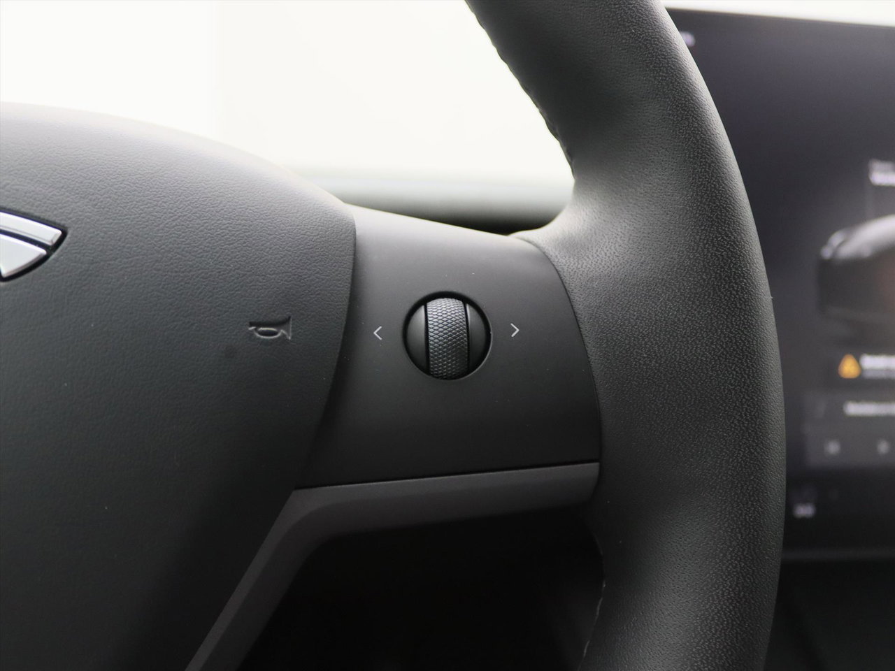 Tesla Model Y Long Range AWD 75kWh 351pk 94.7% SoH [ COCKPIT+AMD RYZEN+AUTOPILOT+19 INCH+PREMIUM AUDIO ] 26