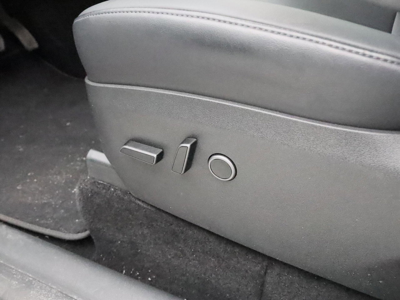 Tesla Model Y Long Range AWD 75kWh 351pk 94.5% SoH [ TREKHAAK+AMD RYZEN+ ENHANCED AUTOPILOT+19 INCH+PREMIUM AUDIO ] 19