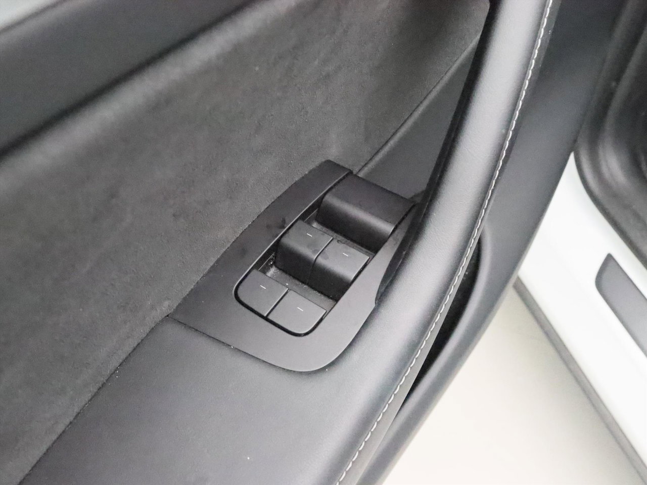 Tesla Model Y Long Range AWD 75kWh 351pk 94.5% SoH [ TREKHAAK+AMD RYZEN+ ENHANCED AUTOPILOT+19 INCH+PREMIUM AUDIO ] 20