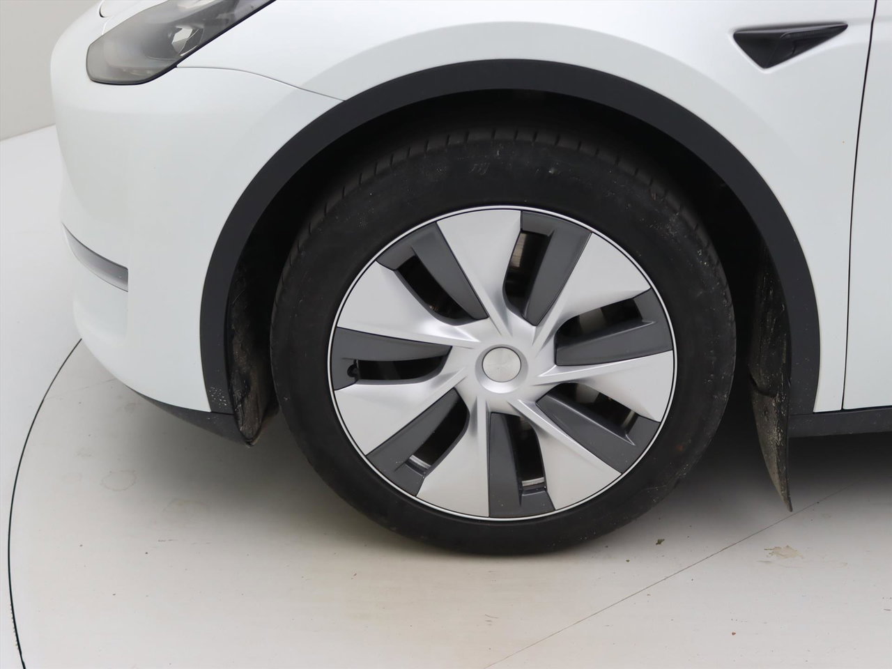 Tesla Model Y Long Range AWD 75kWh 351pk 94.3% SoH [ TREKHAAK+AMD RYZEN+AUTOPILOT+19 INCH+PREMIUM AUDIO ] 24