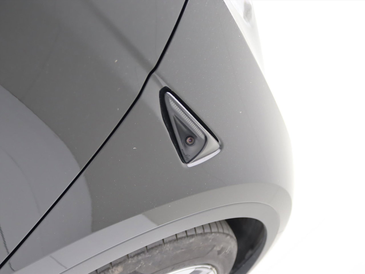 Tesla Model Y Long Range AWD 75kWh 351pk 94.4% SoH [ AMD RYZEN+AUTOPILOT+19 INCH+PREMIUM AUDIO ] 14