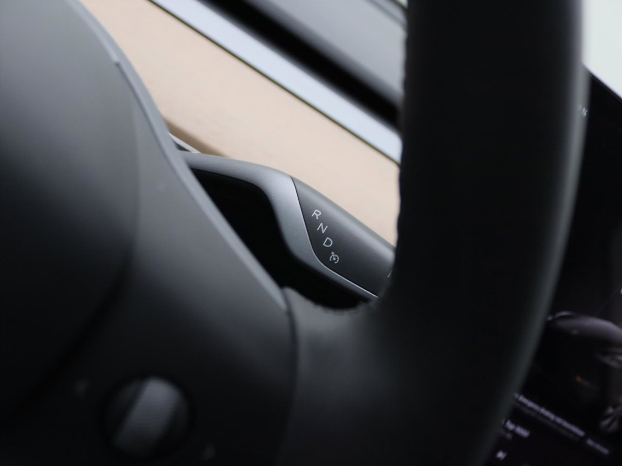 Tesla Model Y Long Range AWD 75kWh 351pk 94.4% SoH [ AMD RYZEN+AUTOPILOT+19 INCH+PREMIUM AUDIO ] 27