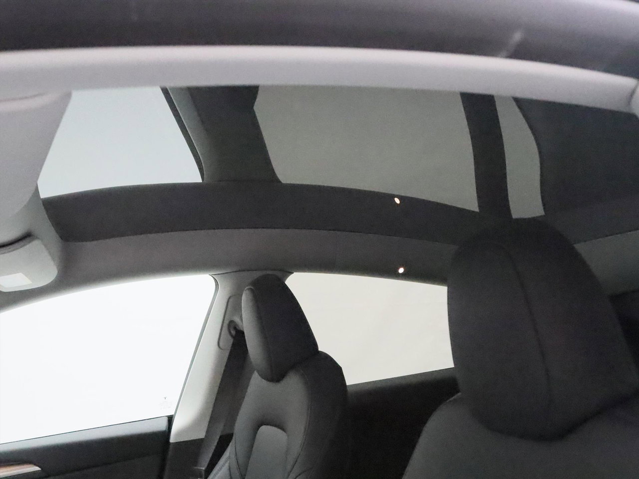 Tesla Model Y Long Range AWD 75kWh 351pk 95.1% SoH [ AMD RYZEN+AUTOPILOT+19 INCH+PREMIUM AUDIO ] 21