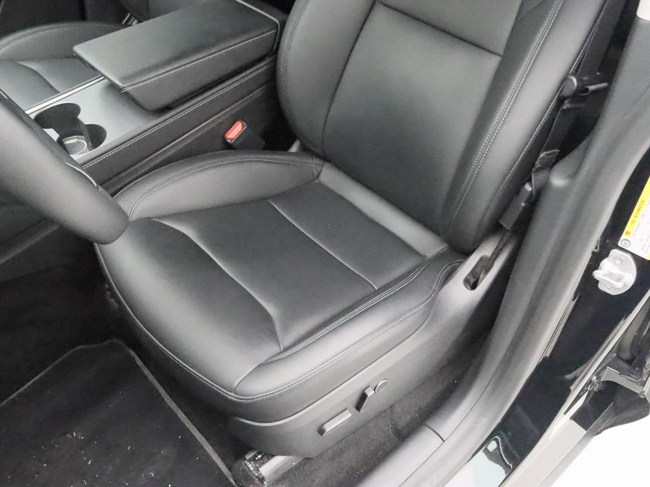 Tesla Model Y Long Range AWD 75kWh 351pk 95.1% SoH [ AMD RYZEN+AUTOPILOT+19 INCH+PREMIUM AUDIO ] 18