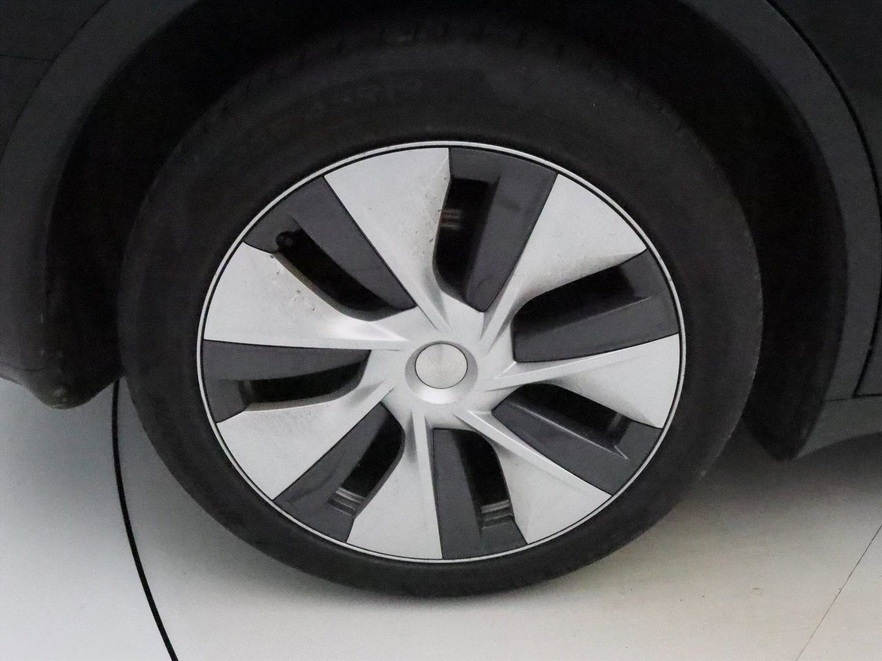 Tesla Model Y Long Range AWD 75kWh 351pk 95.1% SoH [ AMD RYZEN+AUTOPILOT+19 INCH+PREMIUM AUDIO ] 14