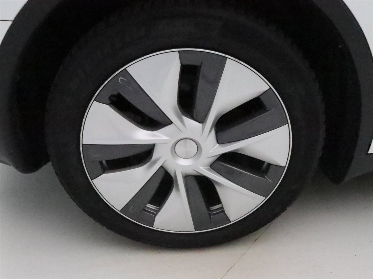 Tesla Model Y Long Range AWD 75kWh 351pk 94.2% SoH [ AMD RYZEN+AUTOPILOT+19 INCH+PREMIUM AUDIO ] 14