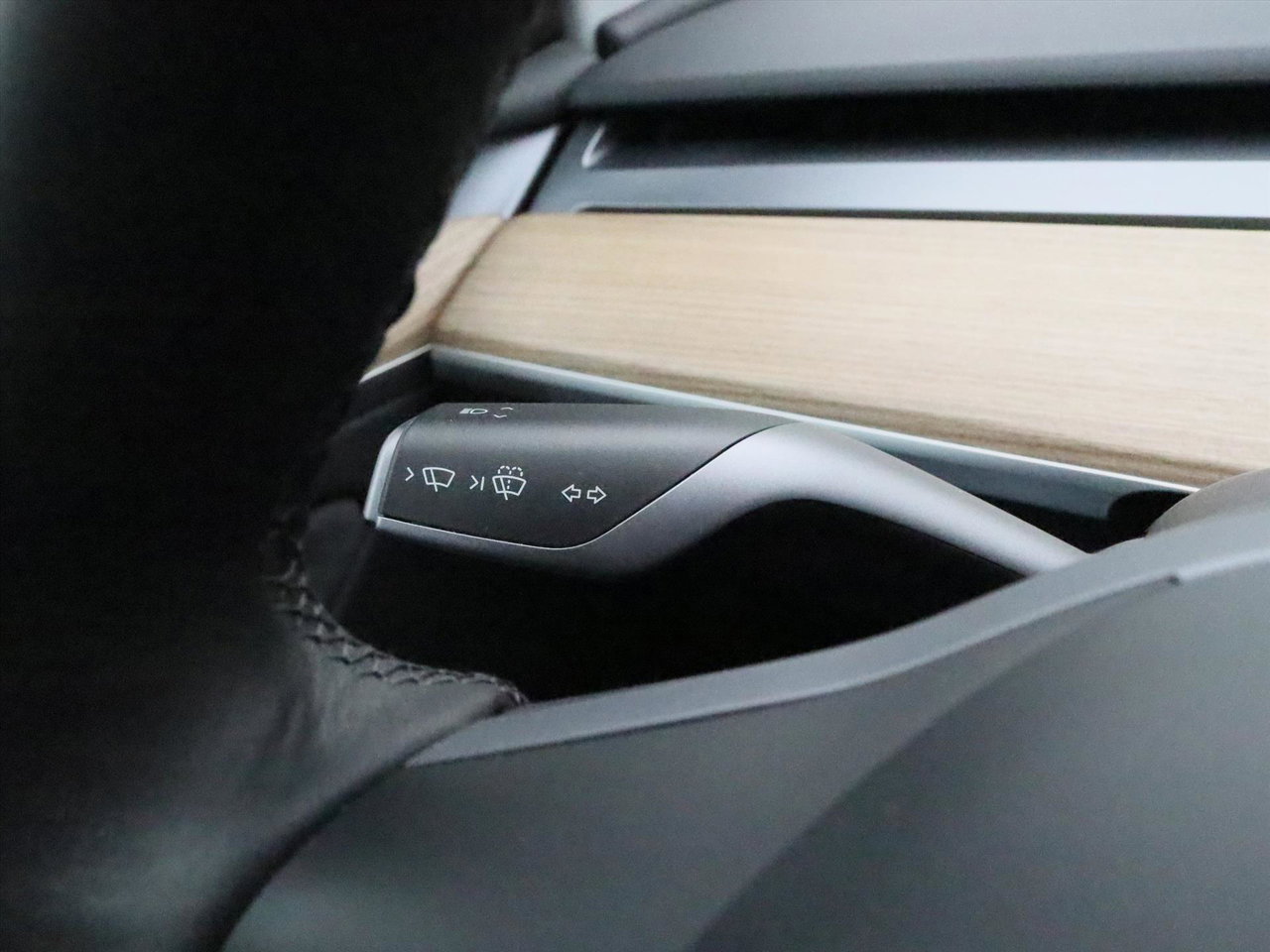 Tesla Model Y Long Range AWD 75kWh 351pk 94.2% SoH [ AMD RYZEN+AUTOPILOT+19 INCH+PREMIUM AUDIO ] 25