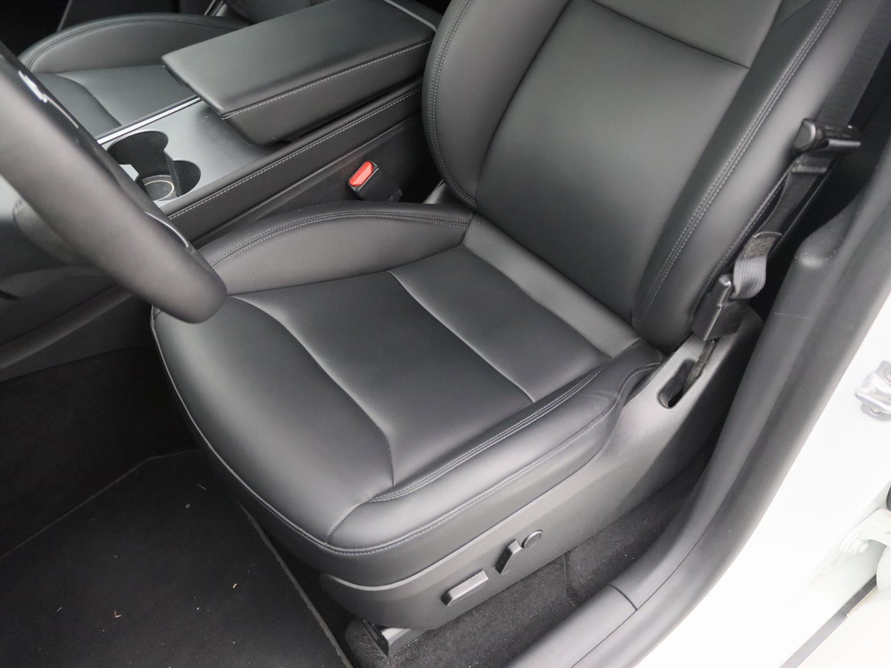 Tesla Model Y Long Range AWD 75kWh 351pk 93.3% SoH [ AMD RYZEN+AUTOPILOT+19 INCH+PREMIUM AUDIO ] 18