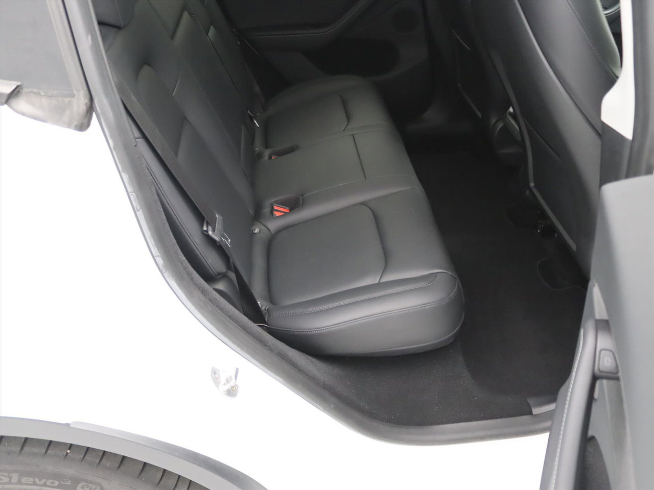 Tesla Model Y Long Range AWD 75kWh 351pk 93.8% SoH [ AMD RYZEN+AUTOPILOT+19 INCH+PREMIUM AUDIO ] 16