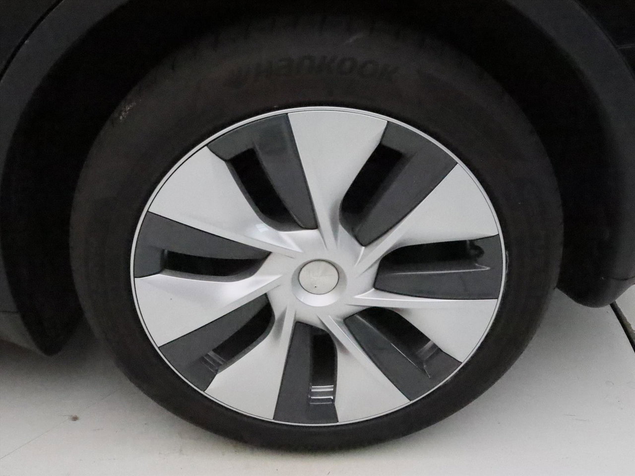 Tesla Model Y Standard RWD Plus 299pk 95.1% SoH [ AMD RYZEN+LFP+AUTOPILOT+19 INCH+PREMIUM AUDIO ] 17