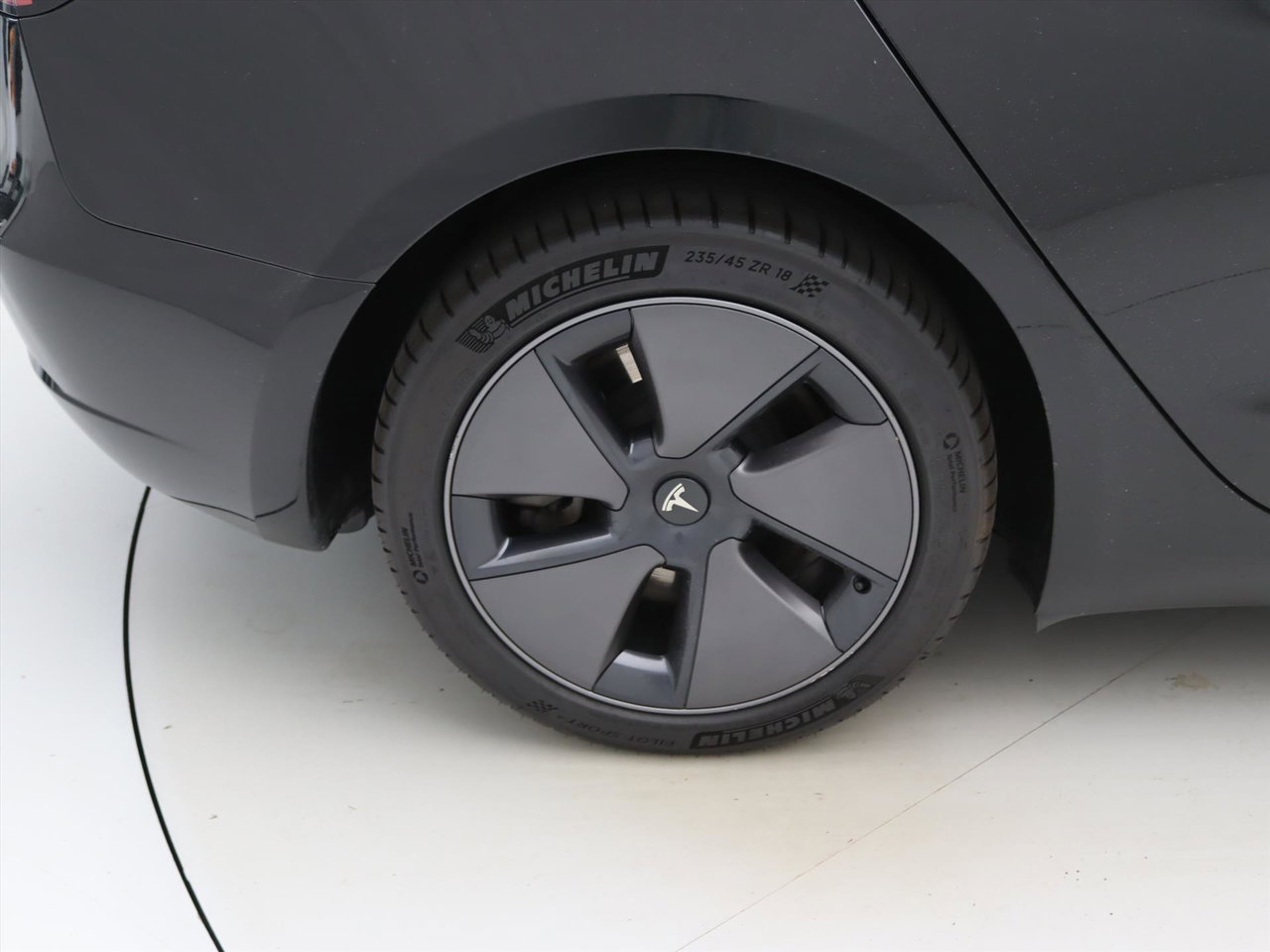 Tesla Model 3 Standard RWD Plus 92.9% SoH FACELIFT [ FSD+WIT LEDER+AMD RYZEN+LFP+WARMTEPOMP ] 13