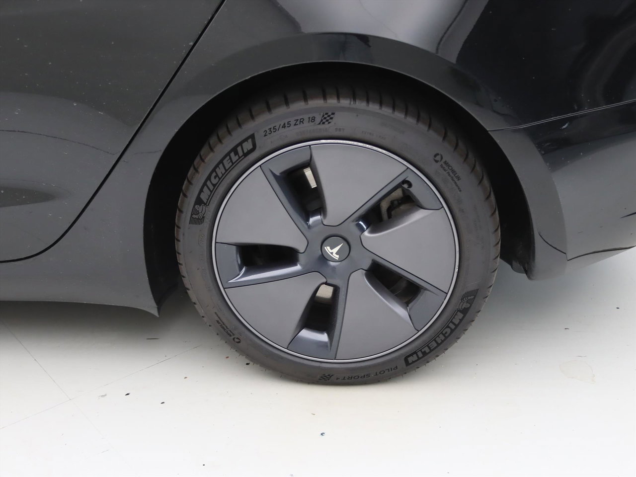 Tesla Model 3 Standard RWD Plus 92.9% SoH FACELIFT [ FSD+WIT LEDER+AMD RYZEN+LFP+WARMTEPOMP ] 23