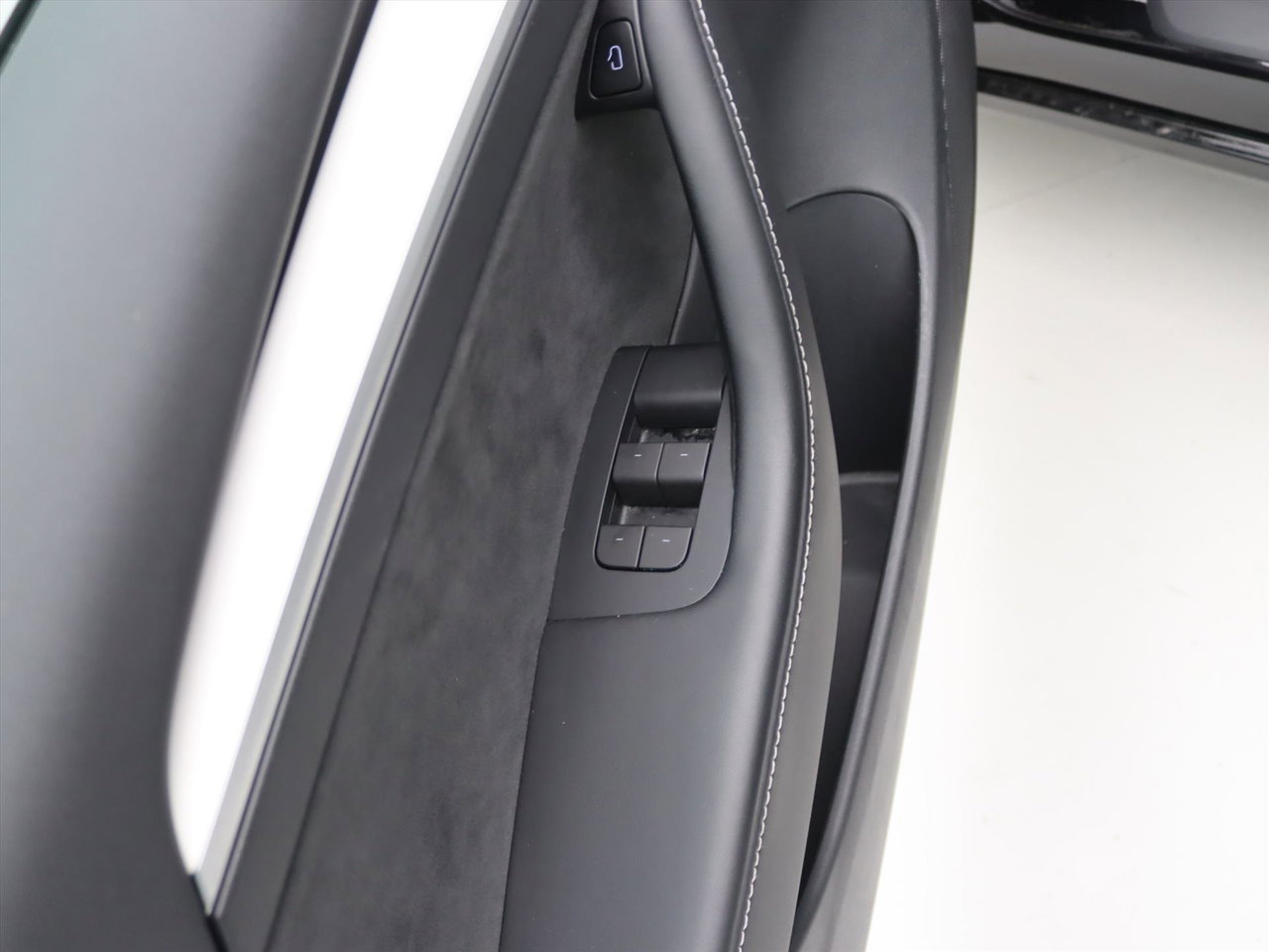 Tesla Model 3 Standard RWD Plus 92.9% SoH FACELIFT [ FSD+WIT LEDER+AMD RYZEN+LFP+WARMTEPOMP ] 24