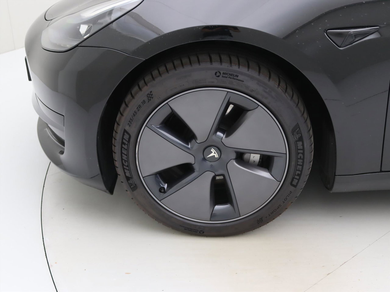 Tesla Model 3 Standard RWD Plus 92.9% SoH FACELIFT [ FSD+WIT LEDER+AMD RYZEN+LFP+WARMTEPOMP ] 22