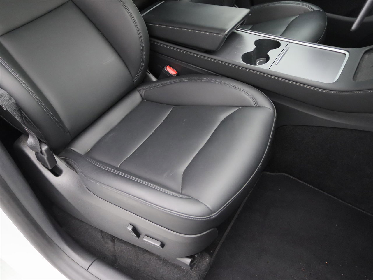 Tesla Model Y Long Range AWD 75kWh 351pk 91.8% SoH [ AMD RYZEN+AUTOPILOT+19 INCH+PREMIUM AUDIO ] 14