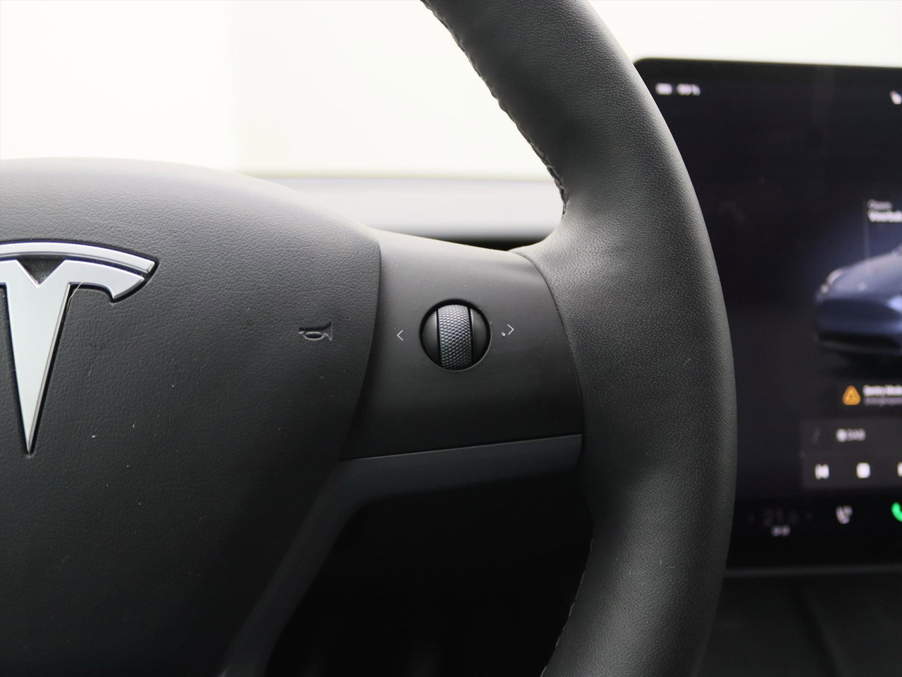 Tesla Model Y Long Range AWD 75kWh 351pk 91.8% SoH [ AMD RYZEN+AUTOPILOT+19 INCH+PREMIUM AUDIO ] 24