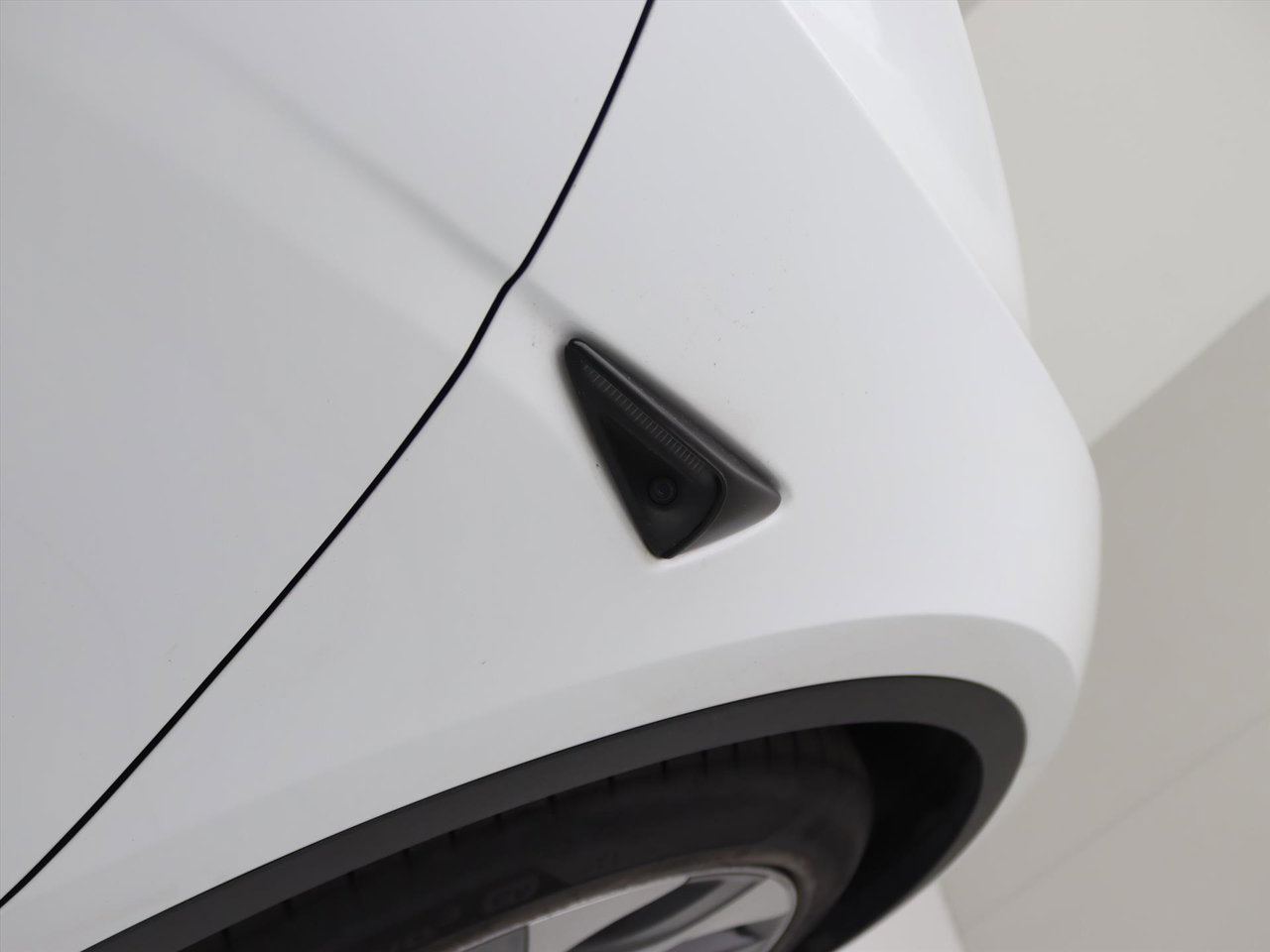 Tesla Model Y Standard RWD Plus 299pk 94.8% SoH [ AMD RYZEN+AUTOPILOT+19 INCH+PREMIUM AUDIO ] 15