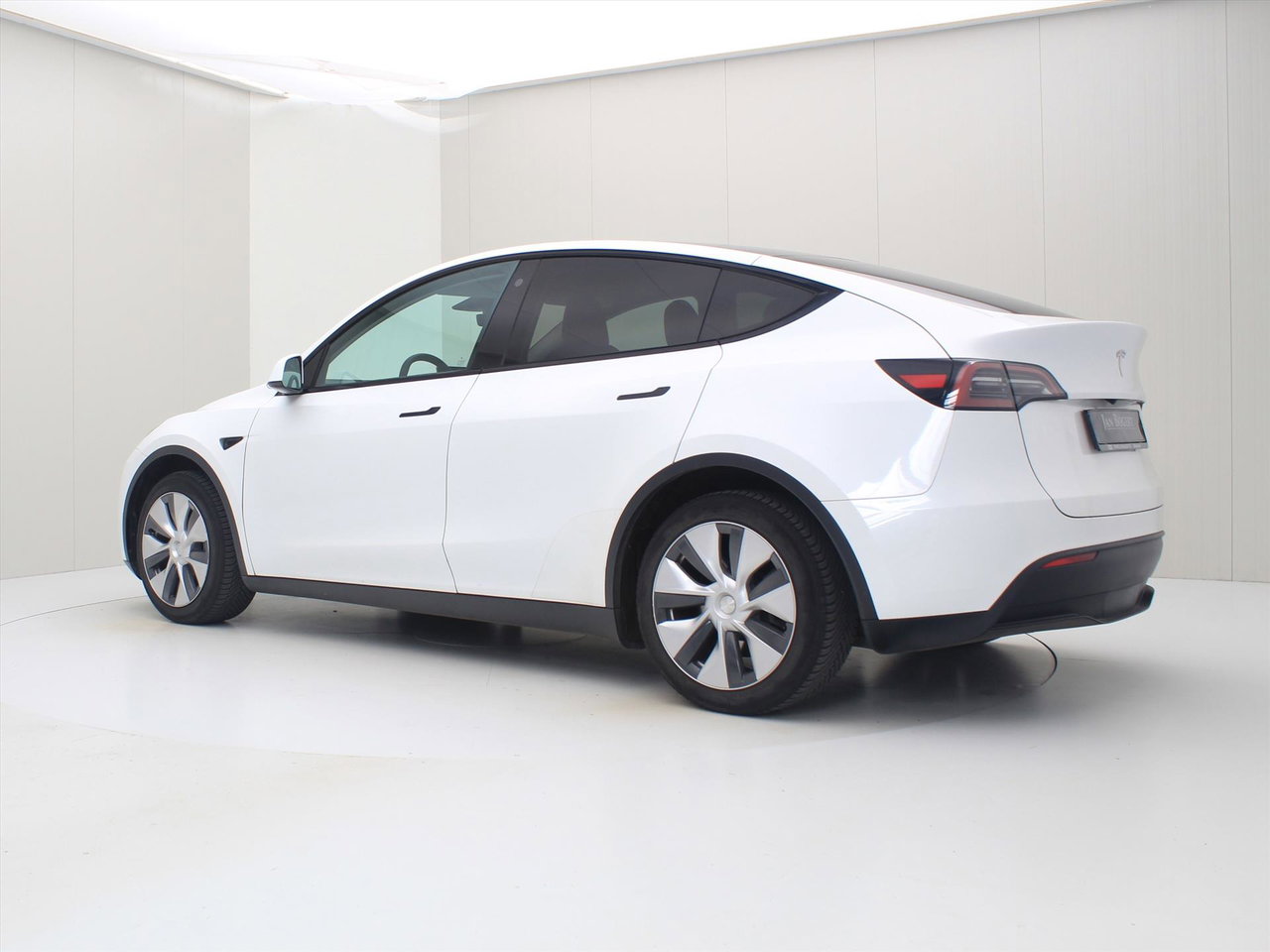 Tesla Model Y Standard RWD Plus 299pk 93.8% SoH [ AMD RYZEN+AUTOPILOT+19 INCH+PREMIUM AUDIO ] 4