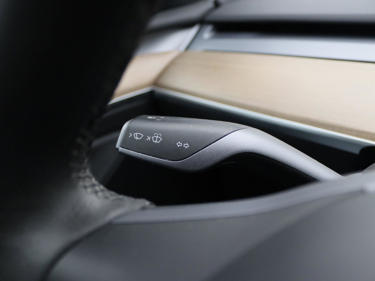 Tesla Model Y Long Range AWD 75kWh 351pk 89.7% SoH [ AUTOPILOT+19 INCH+PREMIUM AUDIO ] 25
