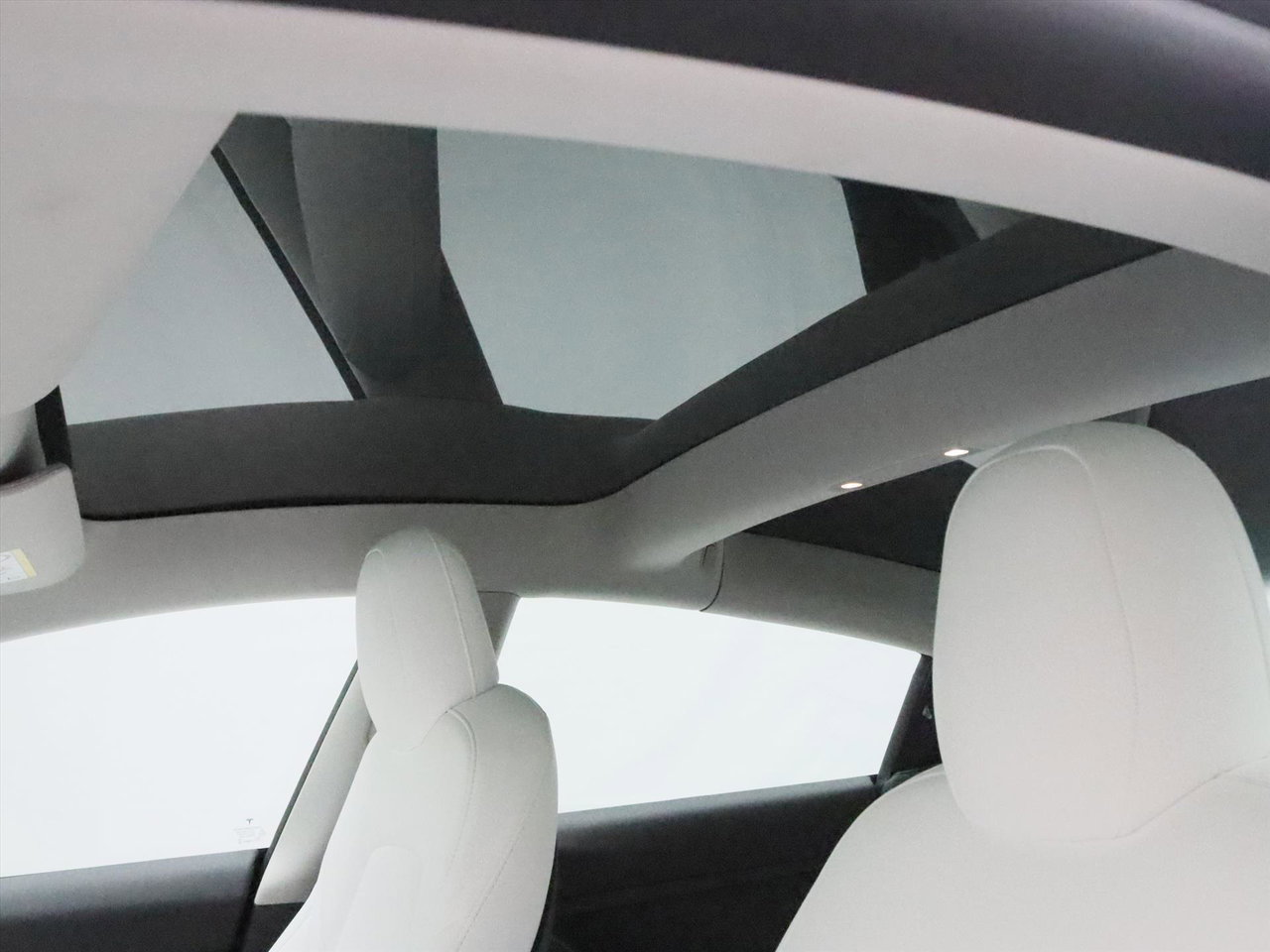 Tesla Model 3 Long Range AWD 91.8% SoH FACELIFT [ WIT LEDER+WARMTEPOMP+AUTOPILOT ] 23