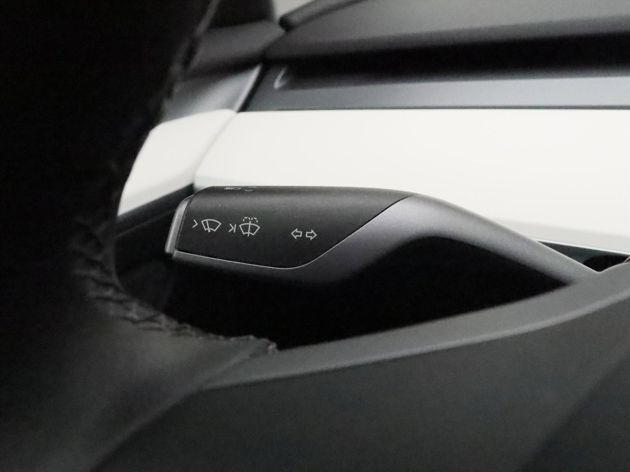 Tesla Model 3 Long Range AWD 91.8% SoH FACELIFT [ WIT LEDER+WARMTEPOMP+AUTOPILOT ] 27