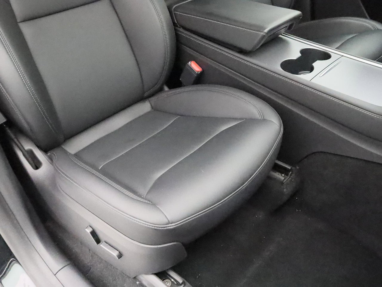 Tesla Model Y Long Range AWD 75kWh 351pk 93% SoH [ AMD RYZEN+AUTOPILOT+20 INCH+PREMIUM AUDIO ] 14