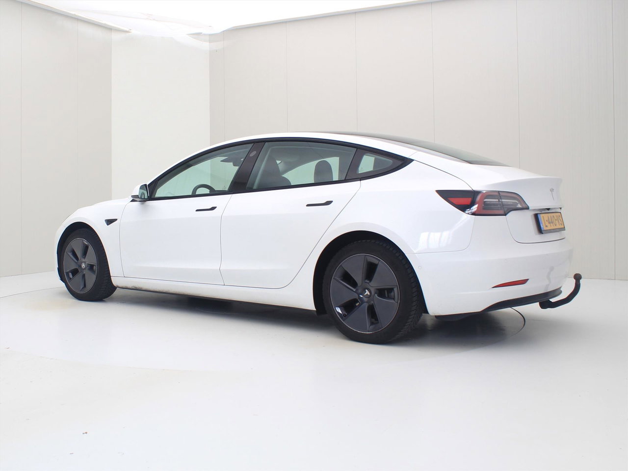 Tesla Model 3 Standard RWD Plus FACELIFT 90,4% SoH [ TREKHAAK+LFP-ACCU+WARMTEPOMP+AUTOPILOT ] 4