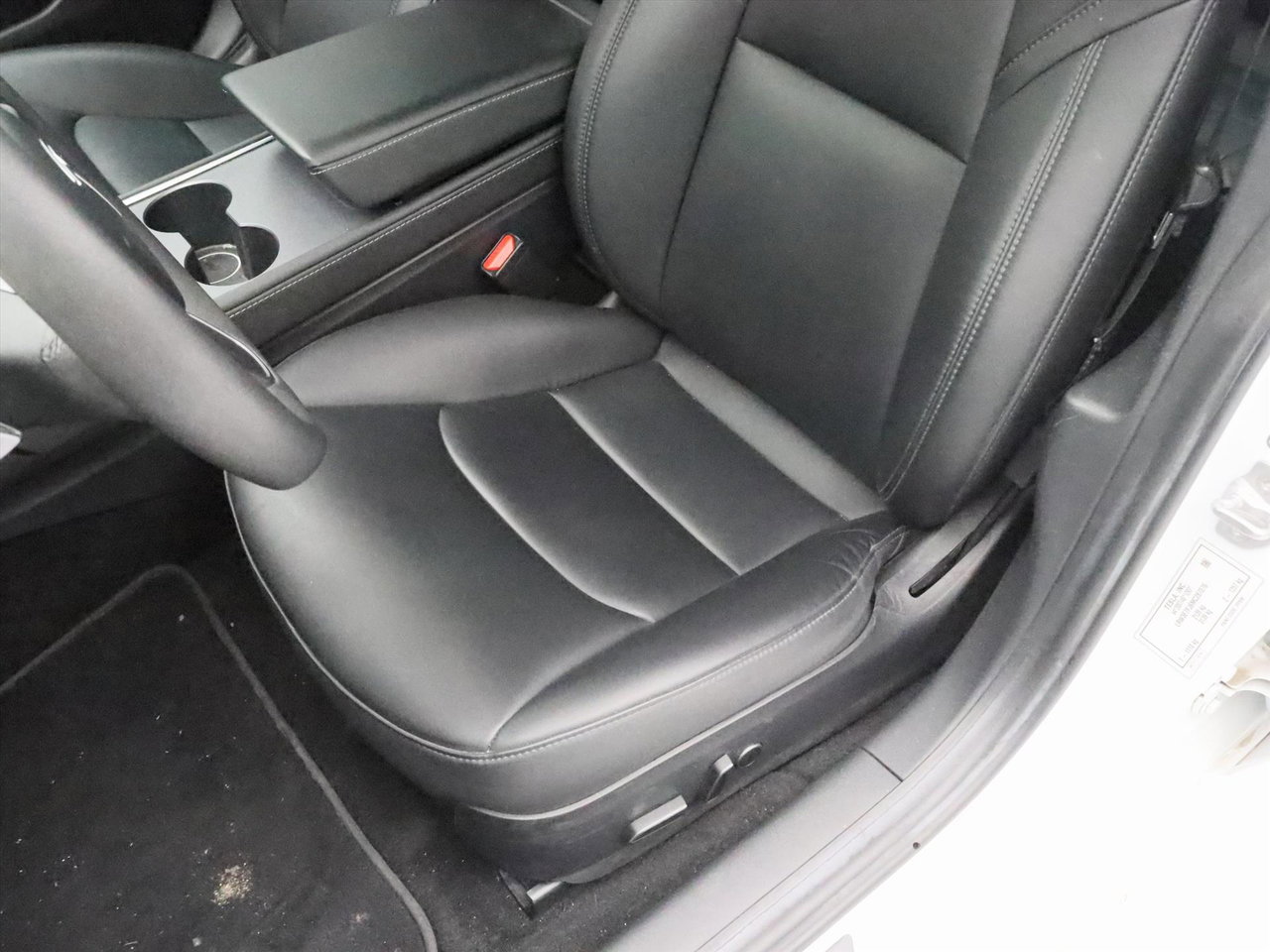 Tesla Model 3 Standard RWD Plus FACELIFT 90,4% SoH [ TREKHAAK+LFP-ACCU+WARMTEPOMP+AUTOPILOT ] 17
