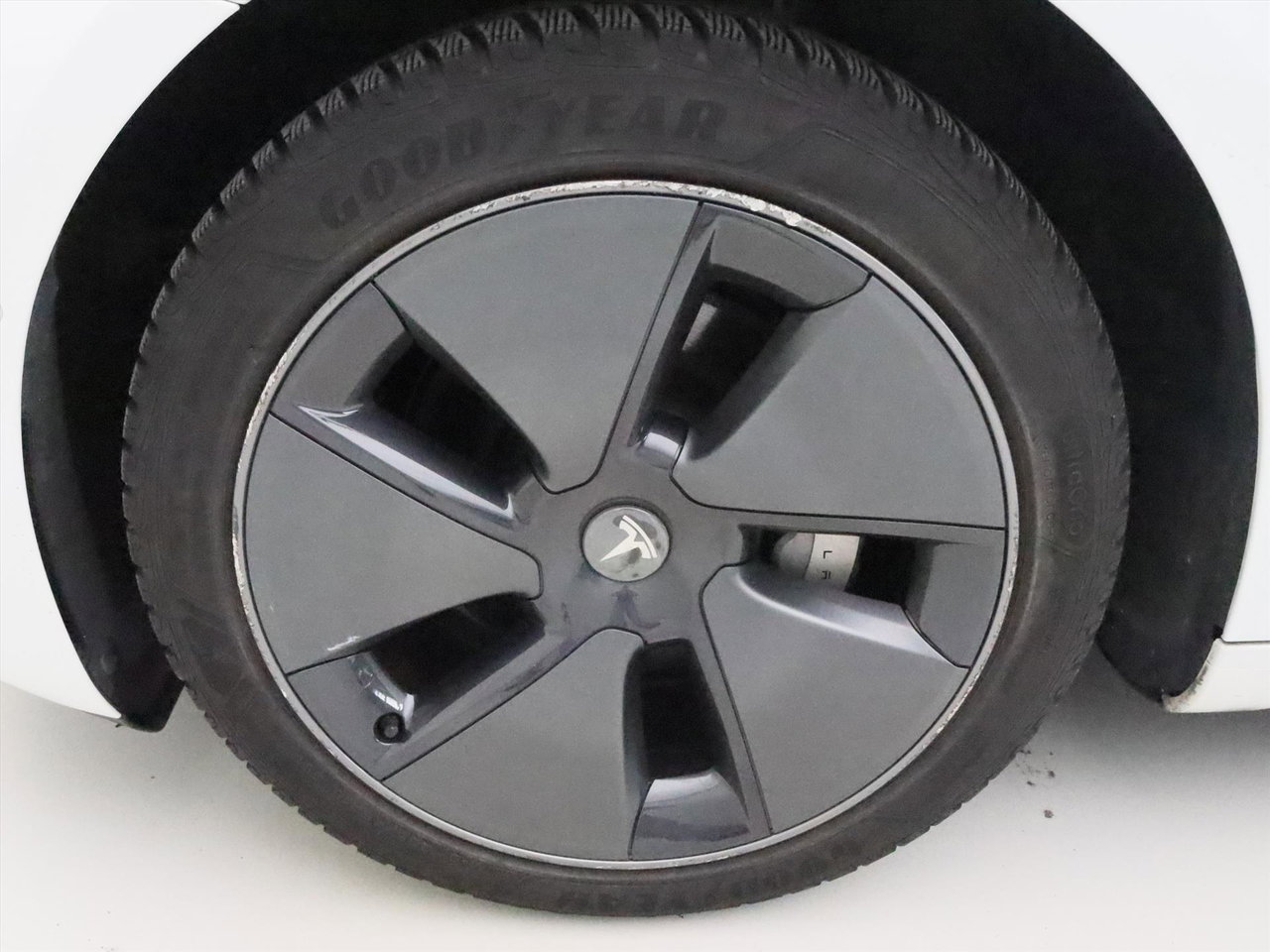 Tesla Model 3 Standard RWD Plus FACELIFT 90,4% SoH [ TREKHAAK+LFP-ACCU+WARMTEPOMP+AUTOPILOT ] 11