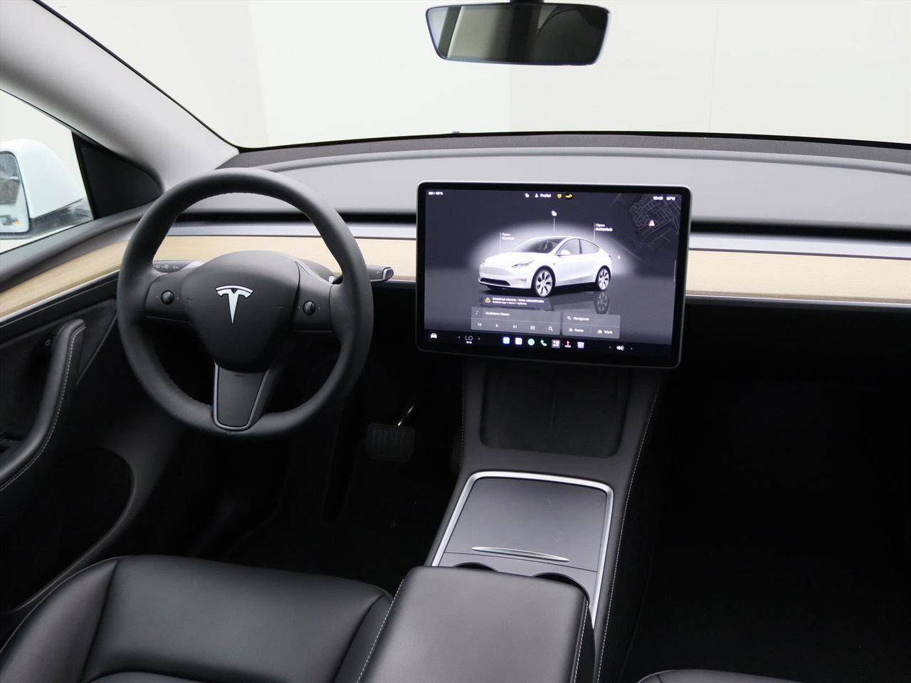 Tesla Model Y Standard RWD Plus 95.2% SoH [ AMD RYZEN+AUTOPILOT+19 INCH+PREMIUM AUDIO ] 10