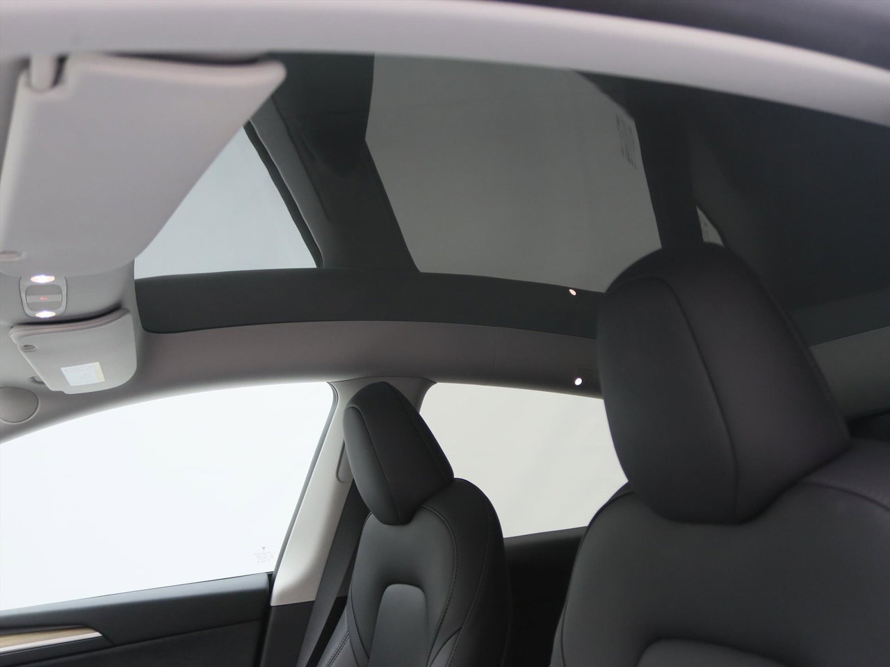 Tesla Model Y Standard RWD Plus 95.2% SoH [ AMD RYZEN+AUTOPILOT+19 INCH+PREMIUM AUDIO ] 22