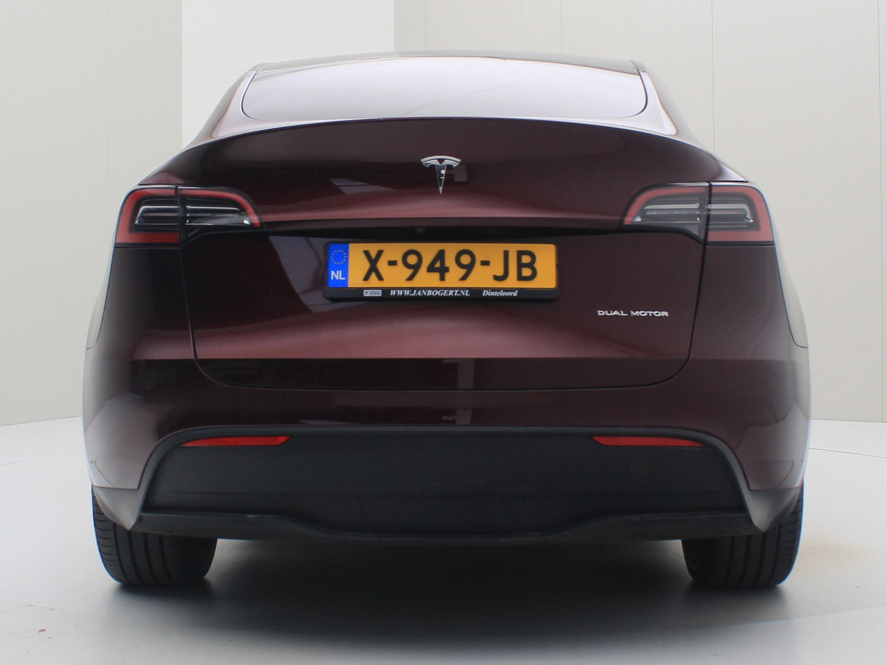 Tesla Model Y Long Range AWD 75kWh 351pk 90.5% SoH [CHERRY RED+FSD+WIT LEDER+ AMD RYZEN+AUTOPILOT+20 INCH ] 6