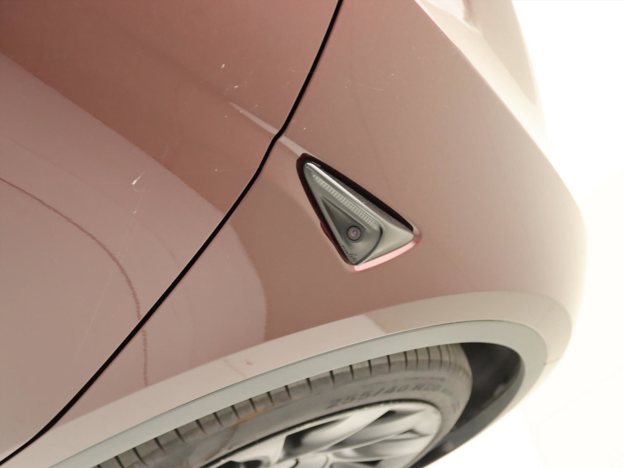 Tesla Model Y Long Range AWD 75kWh 351pk 90.5% SoH [CHERRY RED+FSD+WIT LEDER+ AMD RYZEN+AUTOPILOT+20 INCH ] 13