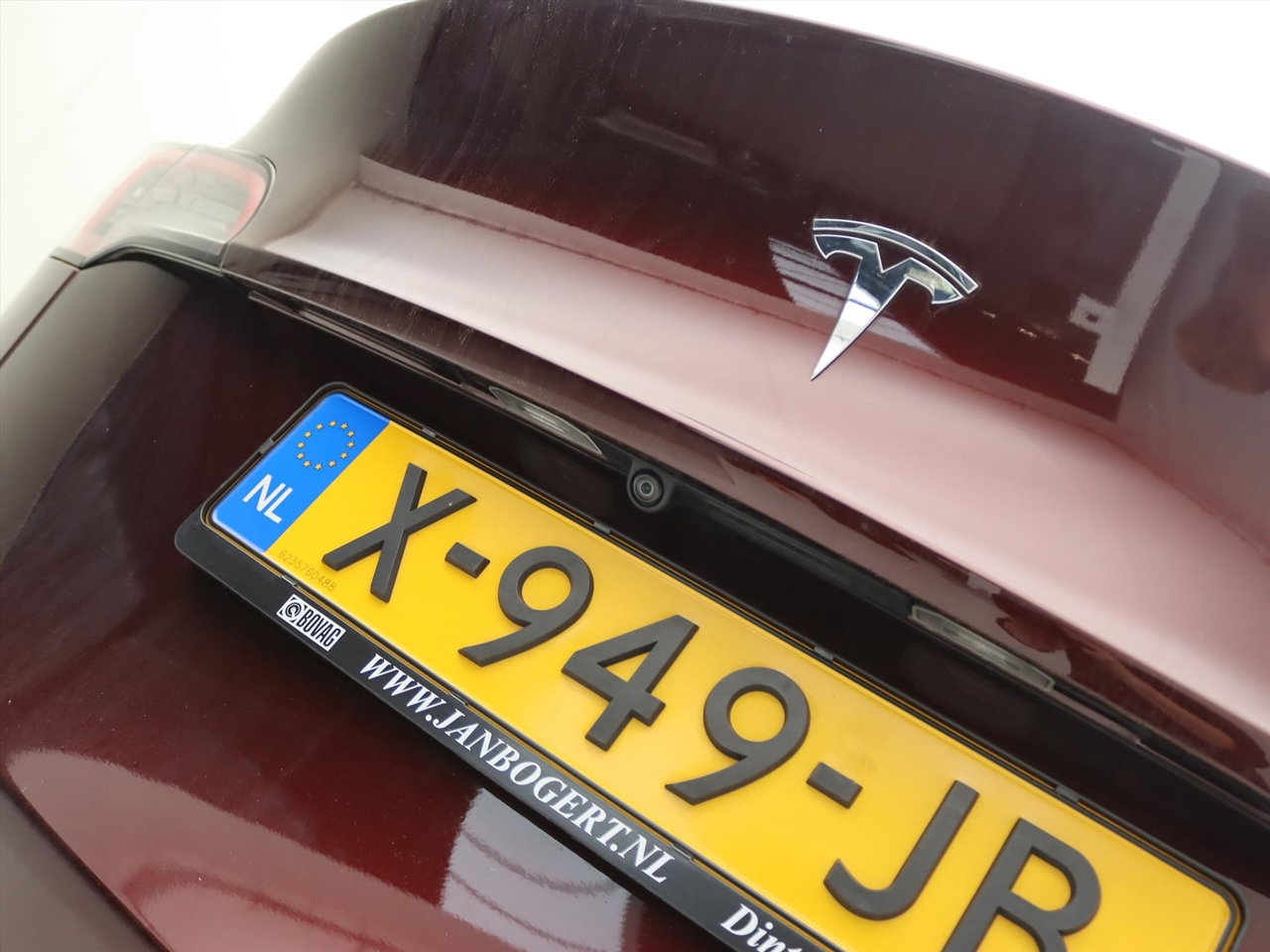 Tesla Model Y Long Range AWD 75kWh 351pk 90.5% SoH [CHERRY RED+FSD+WIT LEDER+ AMD RYZEN+AUTOPILOT+20 INCH ] 8