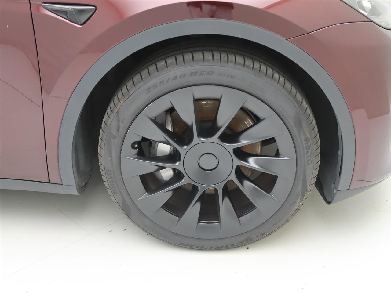 Tesla Model Y Long Range AWD 75kWh 351pk 90.5% SoH [CHERRY RED+FSD+WIT LEDER+ AMD RYZEN+AUTOPILOT+20 INCH ] 12