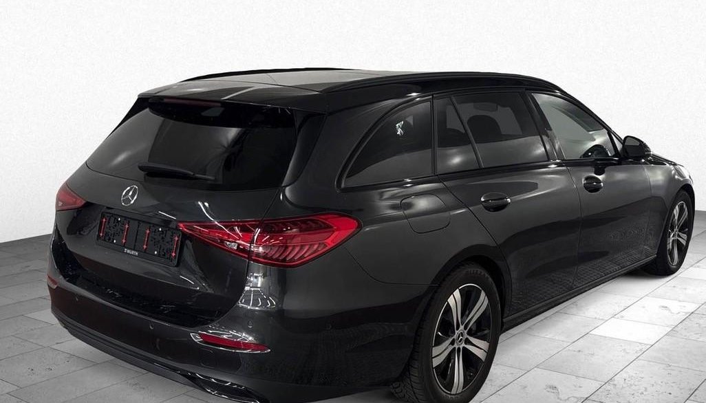 Mercedes-Benz C AVANTGARDE 2