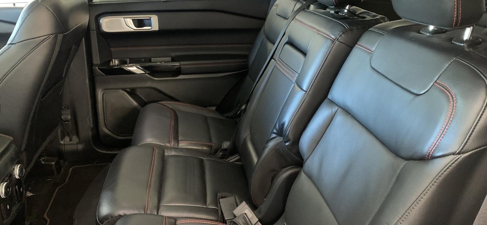 Ford Explorer ST-Line Plug-in-Hybrid 4x4 11