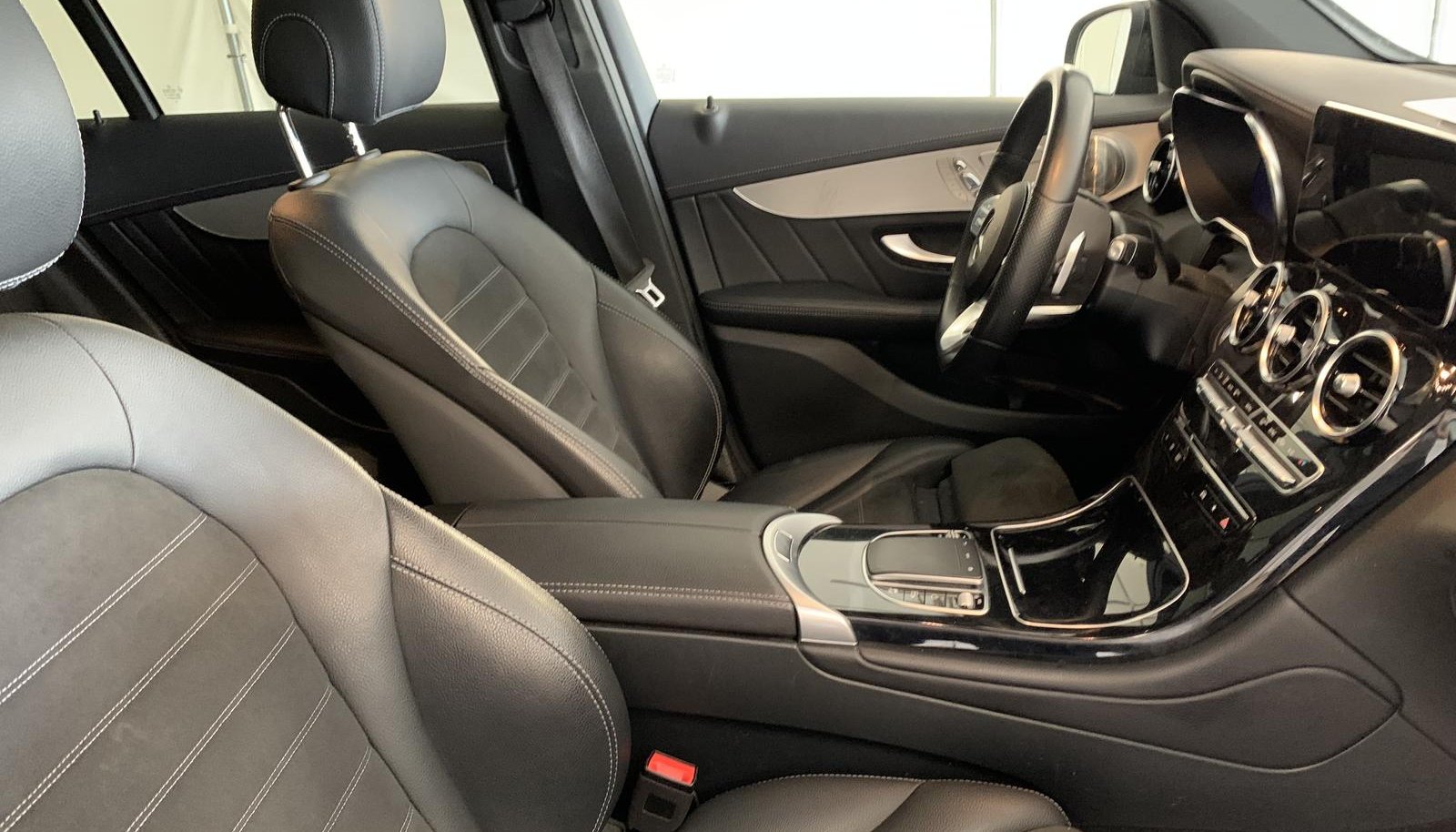 Mercedes-Benz GLC AMG Line 3