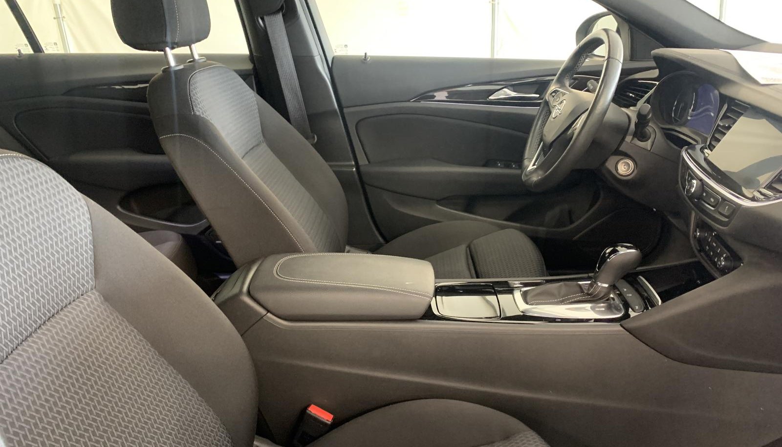 Opel Insignia Business 3