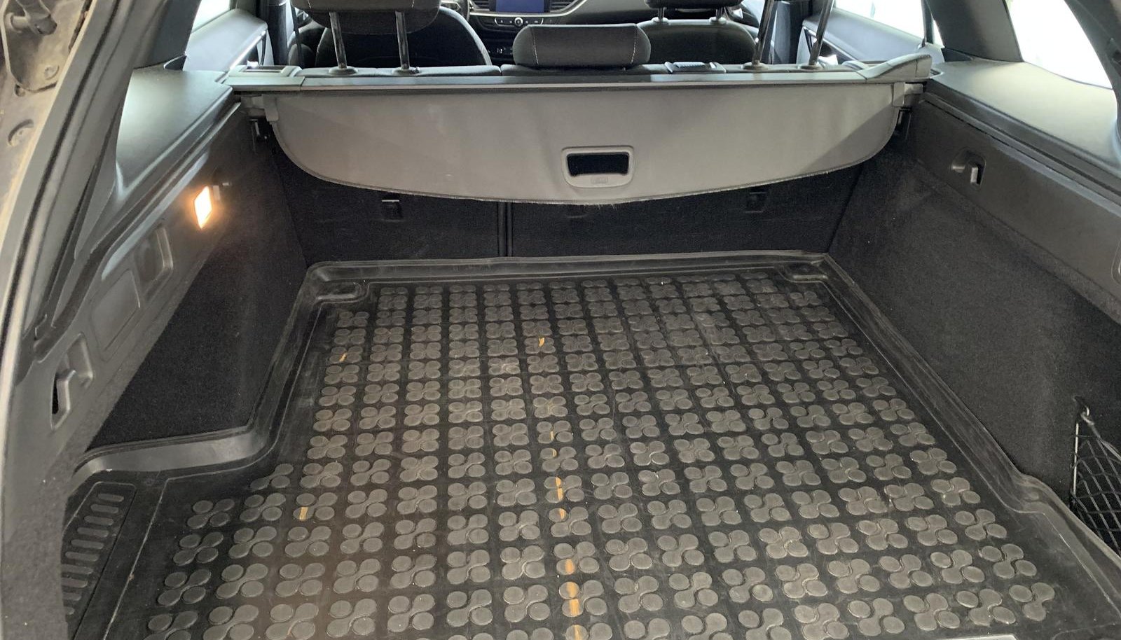Opel Insignia Business 5